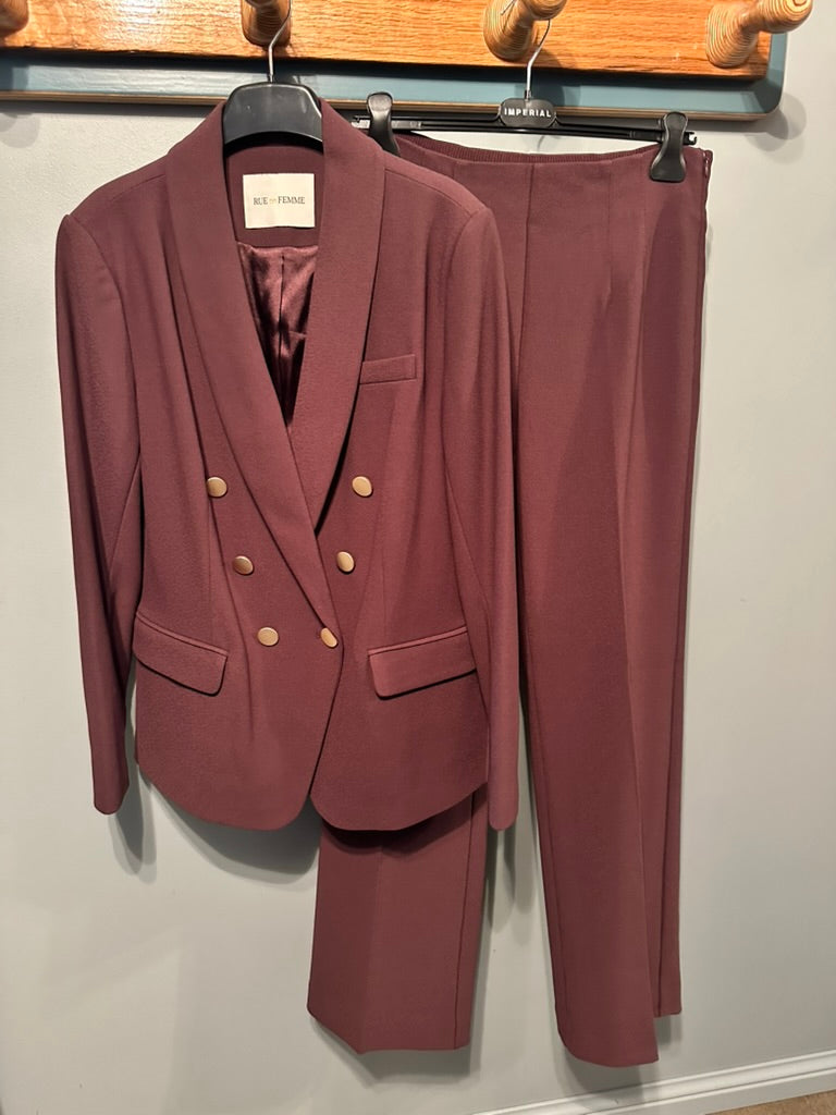 Eloise Olana RDF blazer, merlot wine