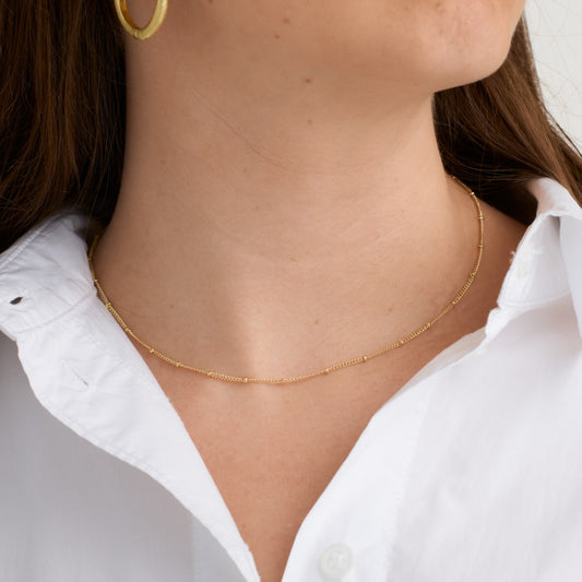 Gyllt keðja, hálsmen