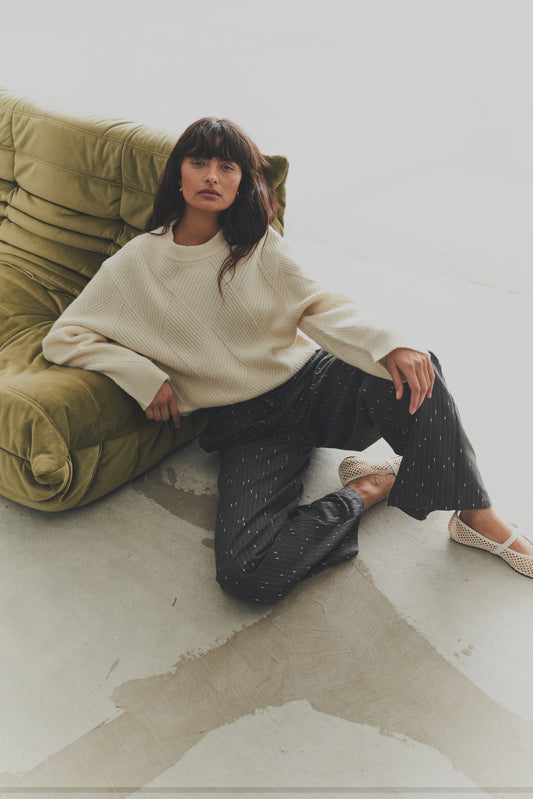 Jade ullarpeysa, hvít