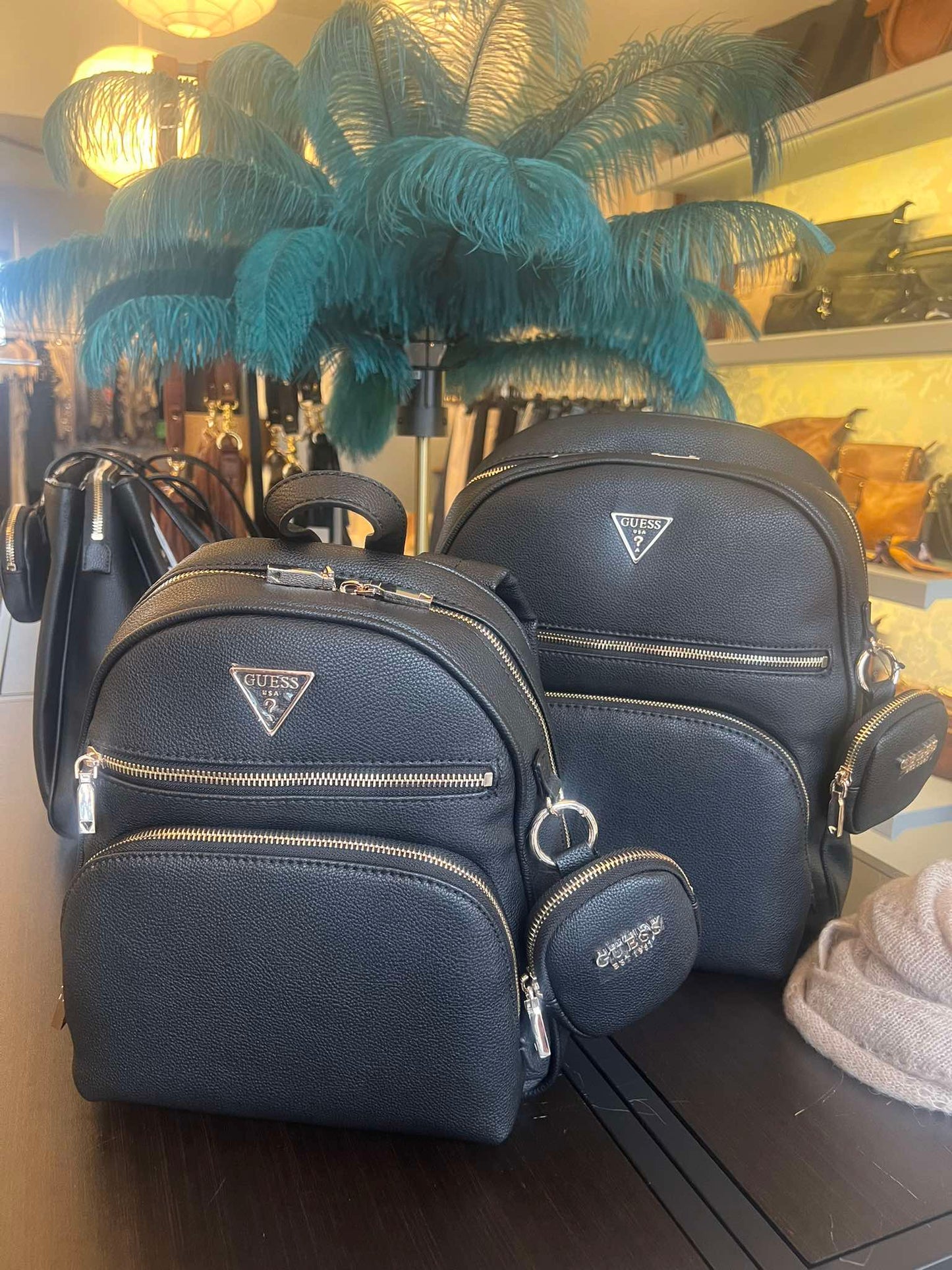 Power Guess bakpoki, svartur stór