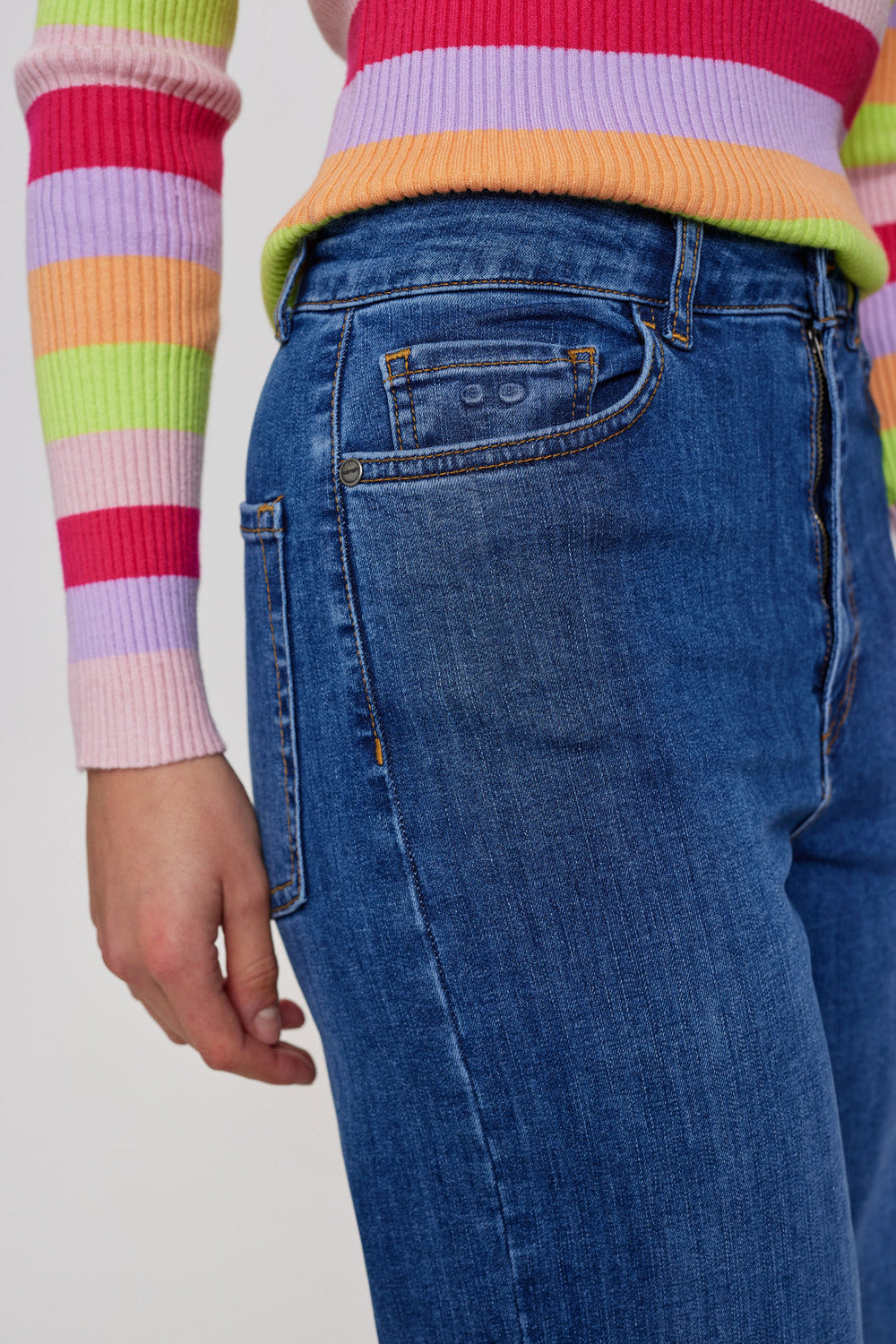 NuParis cropped gallabuxur, bláar