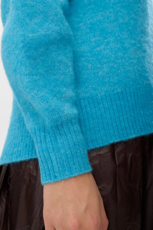 NuRiette v-neck peysa, blá