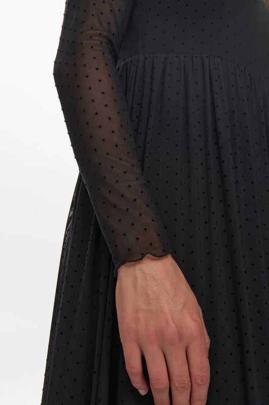 NuJinnie kjóll, svartur