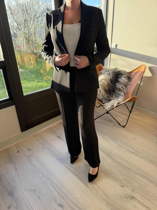 Imperial jakki, svartur