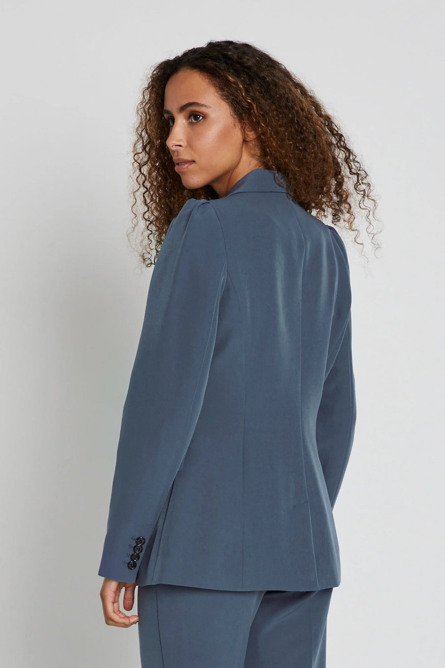 RubySusBBNora blazer, dragt
