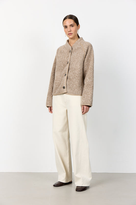 Pernille peysa, brún