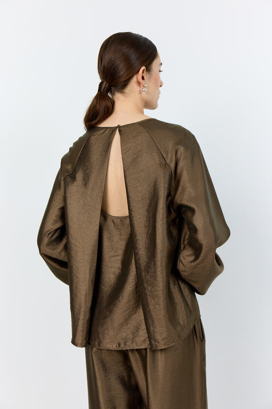 Nessa 2 toppur, bronze