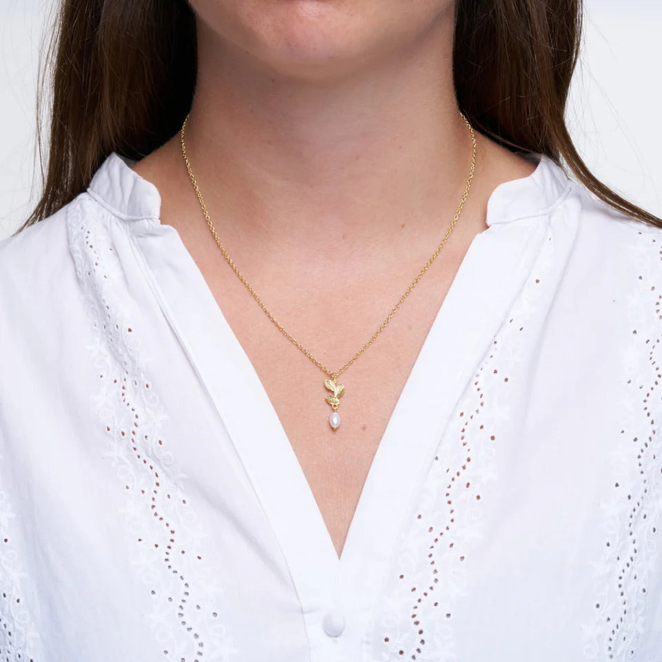 Dahlia hálsmen, gyllt