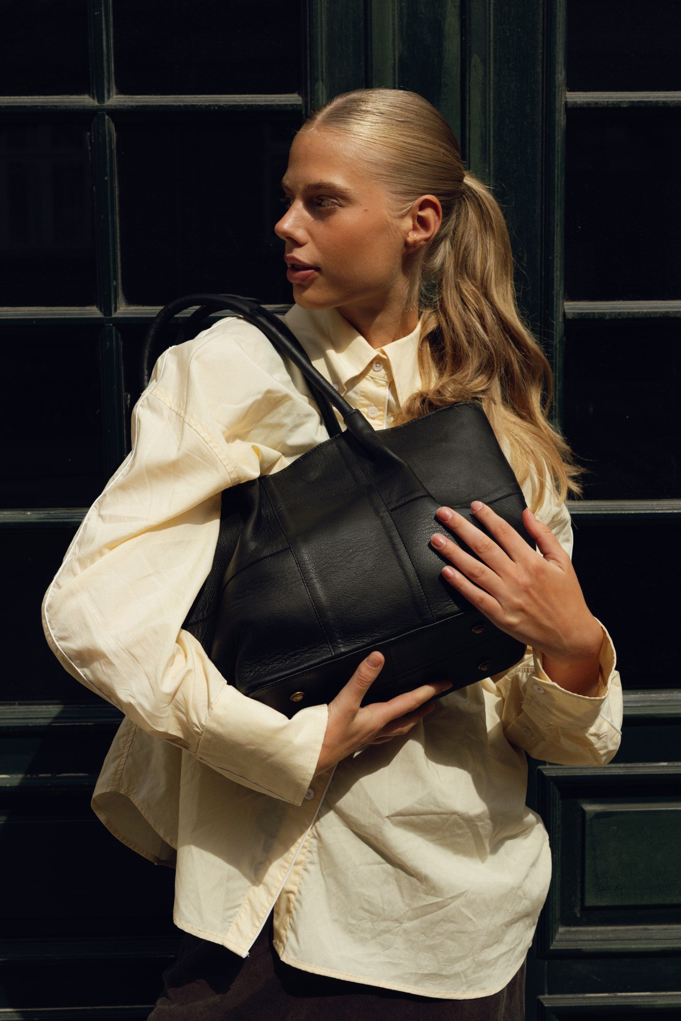 Mane leðurtaska minni, svört