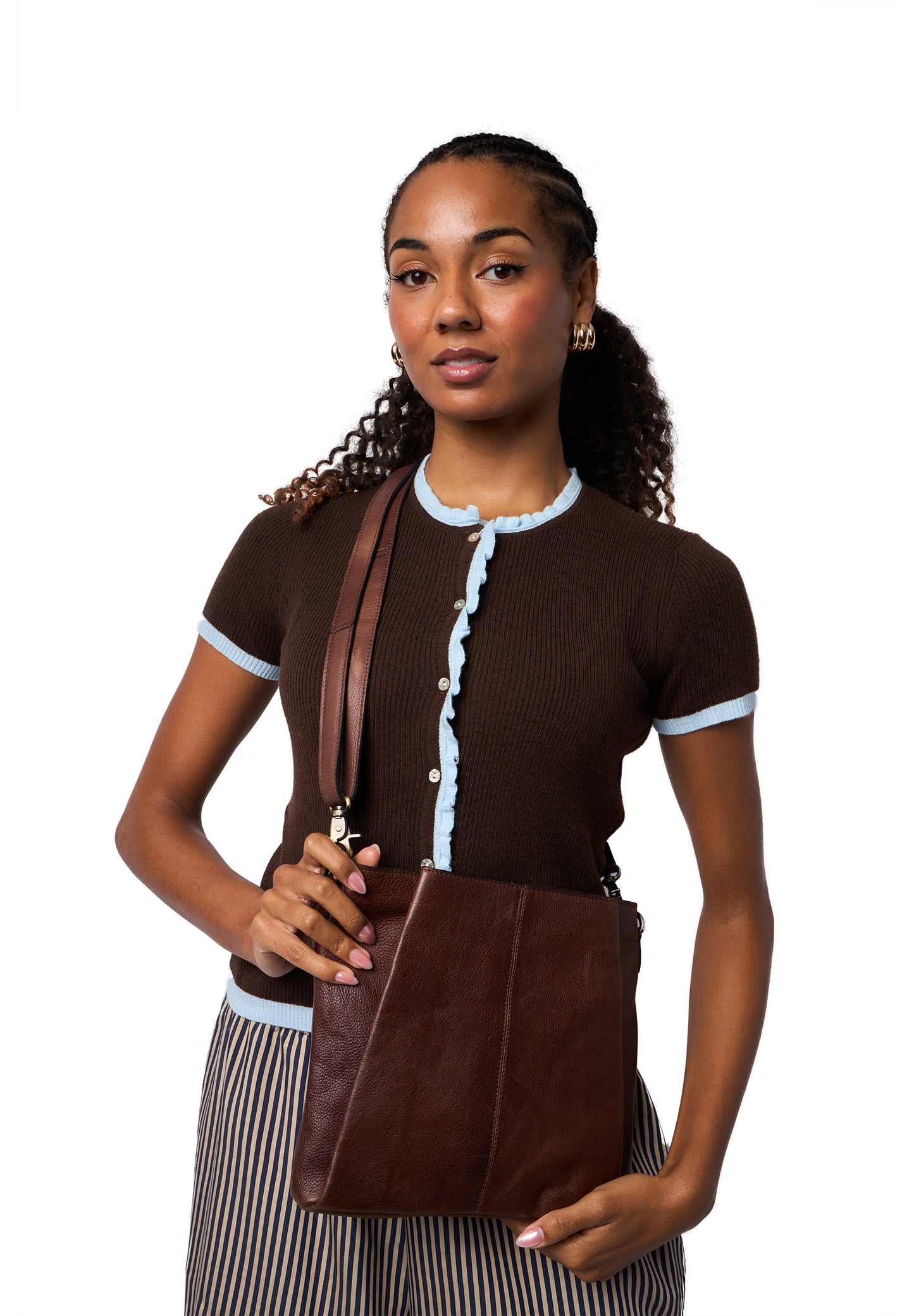 Nisa leðurtaska, millistærð, Woodsmoke