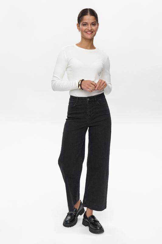 NuParis cropped gallabuxur, svartar