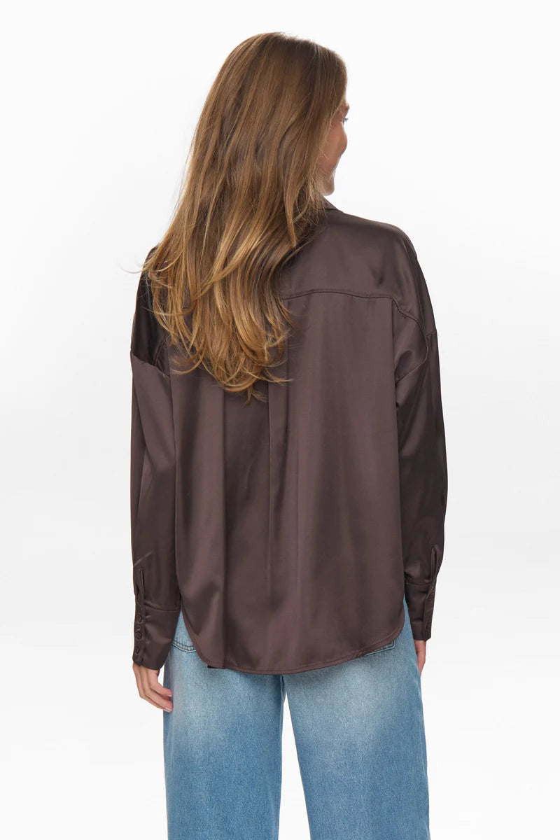 NuSatti skyrta, brún