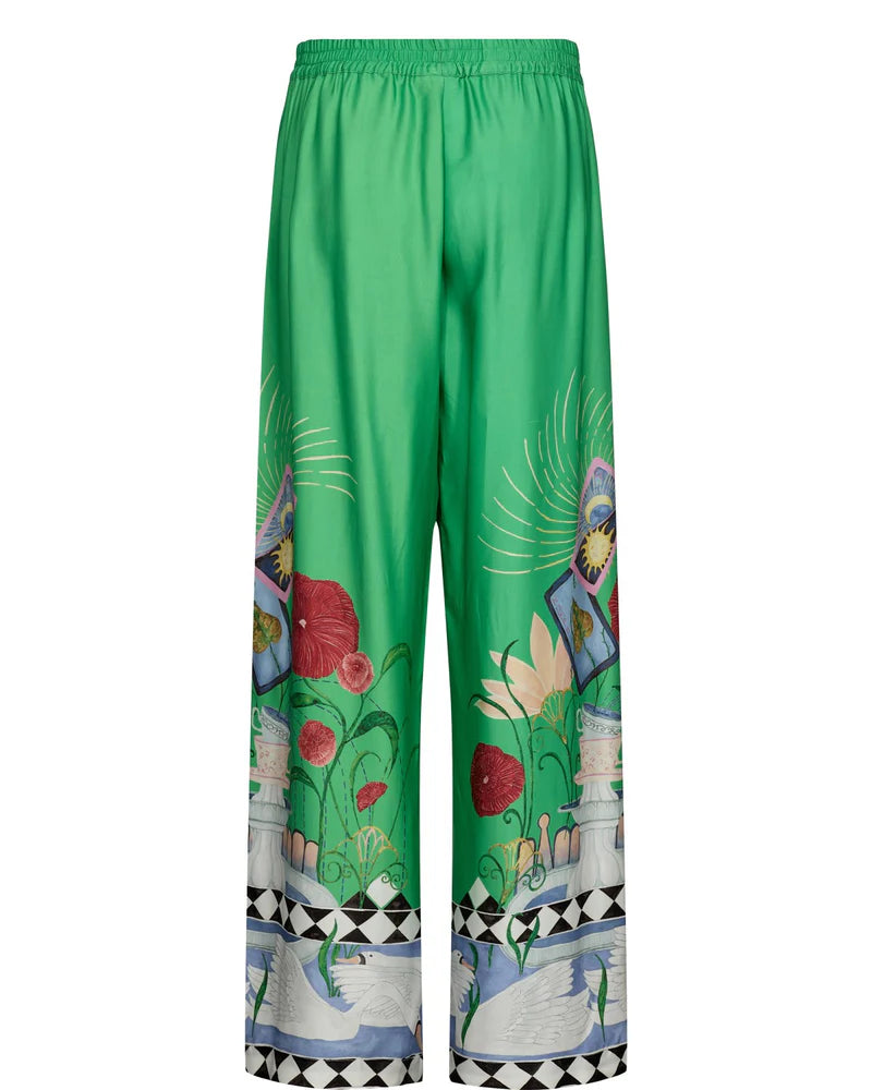 NuAdelina buxur, grænar