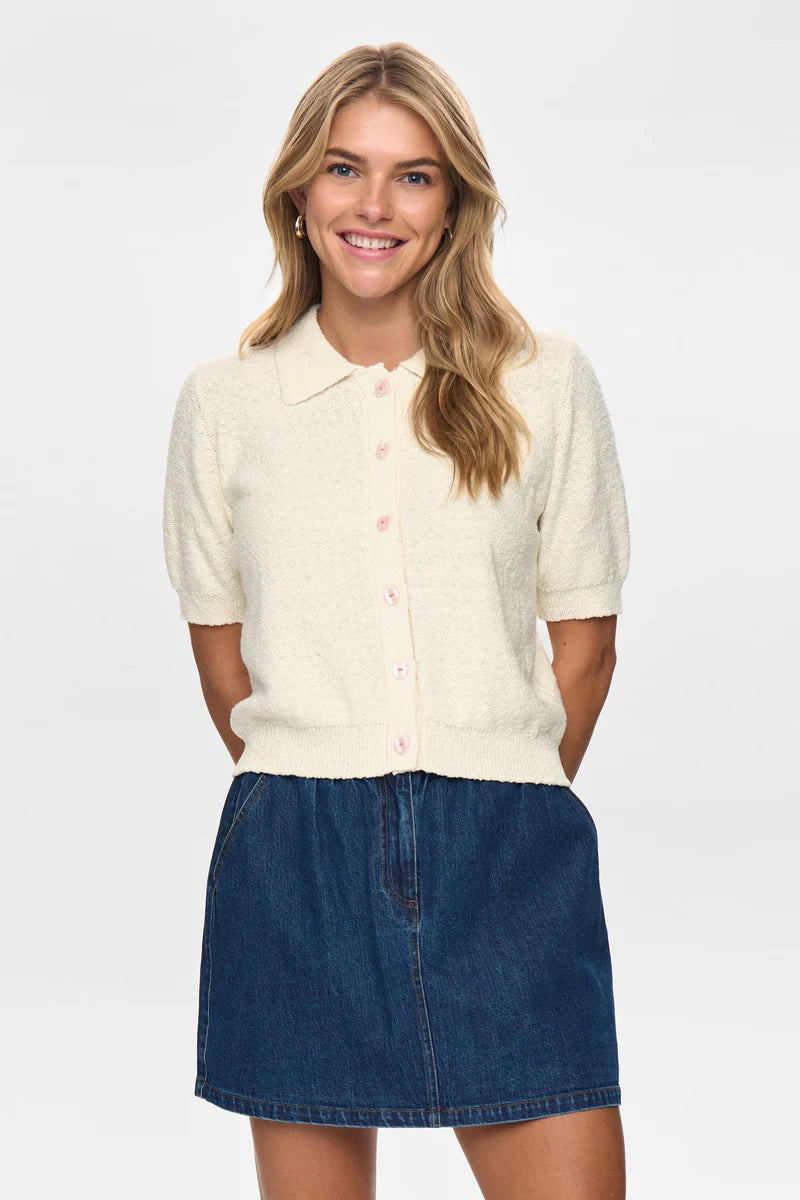 NuZola stuttermapeysa, ljós