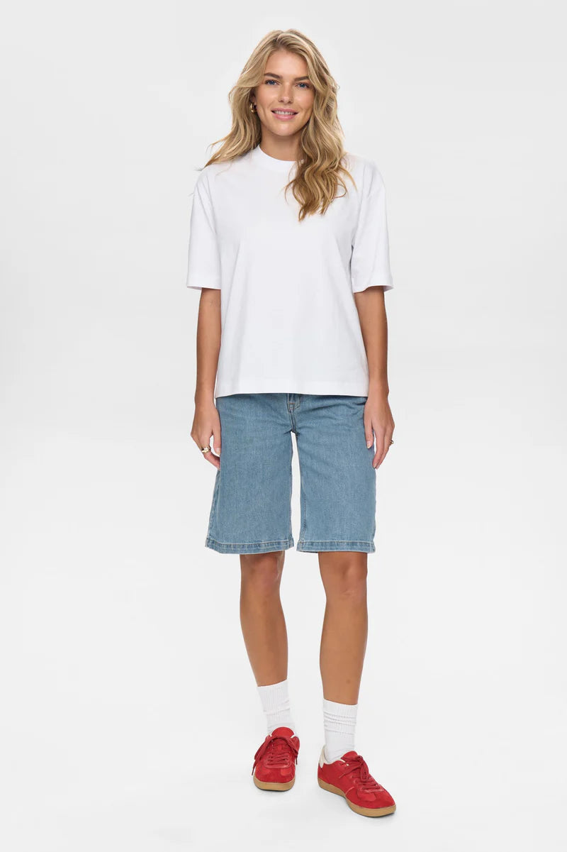 NuMeadow stuttermabolur, hvítur