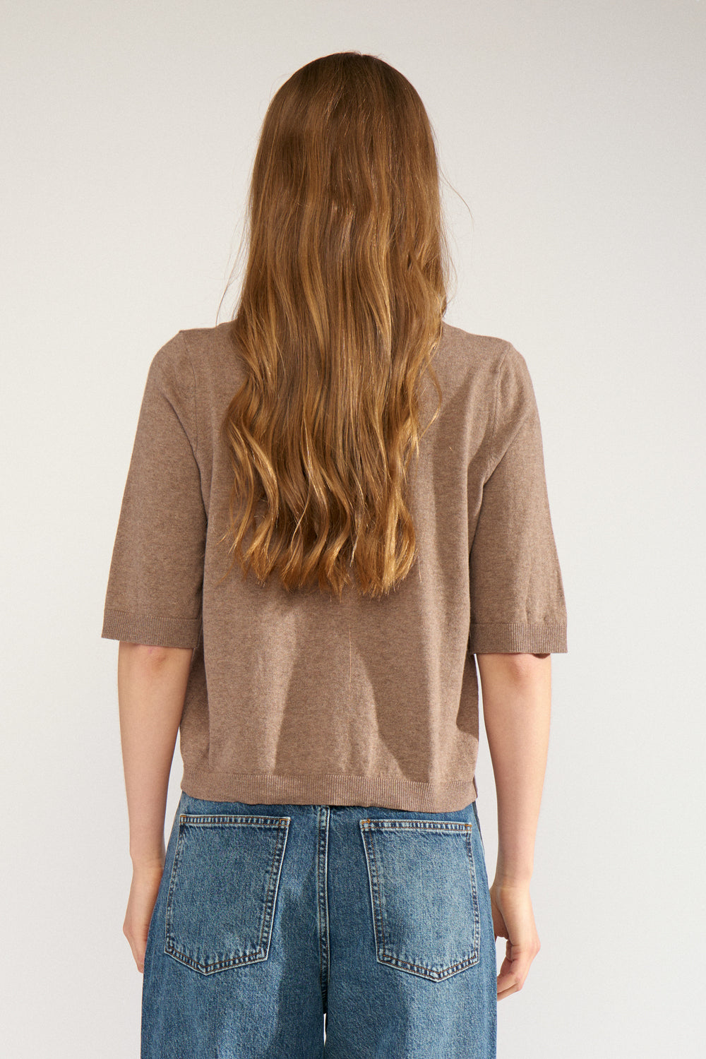 NuCally stuttermapeysa, taupe