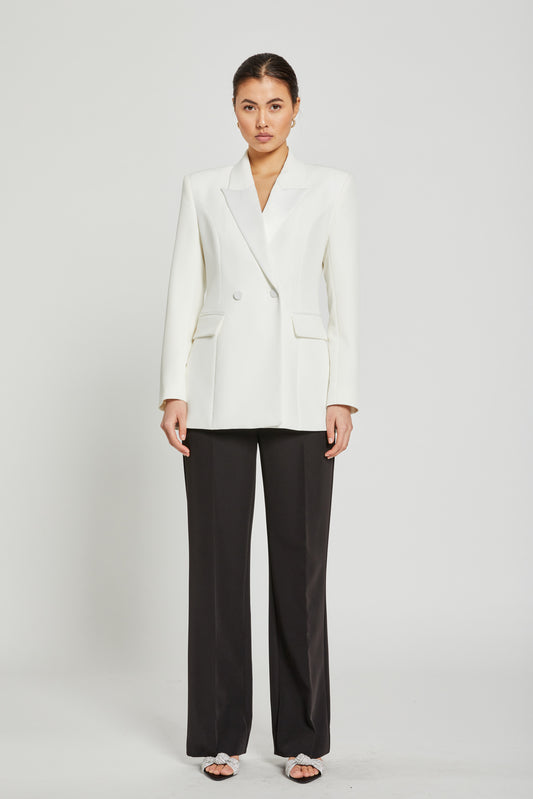 Rubysus Eleza buxur, svartar