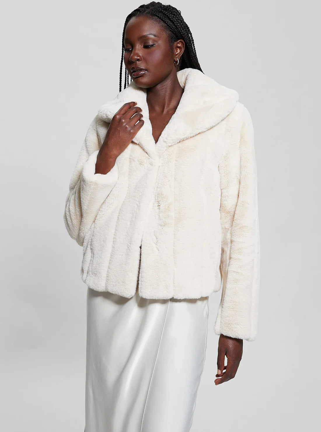 Sophy Guess pels, ljós