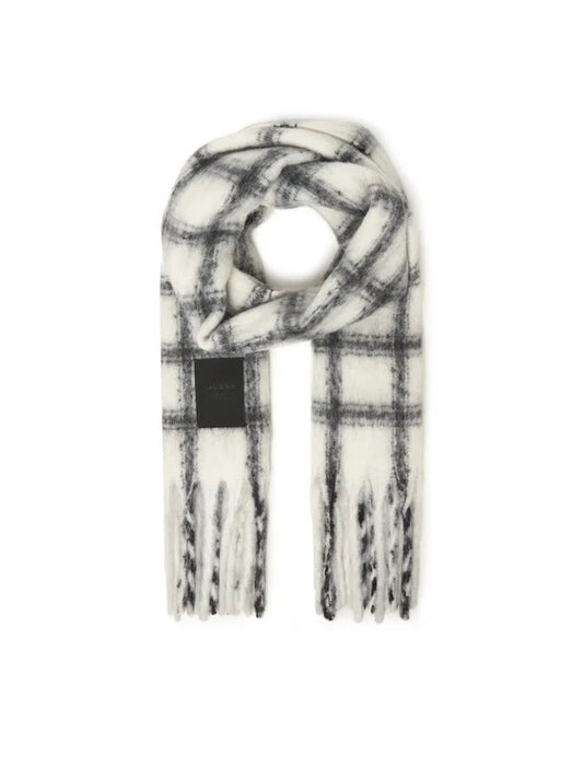 Guess trefill, hvítur